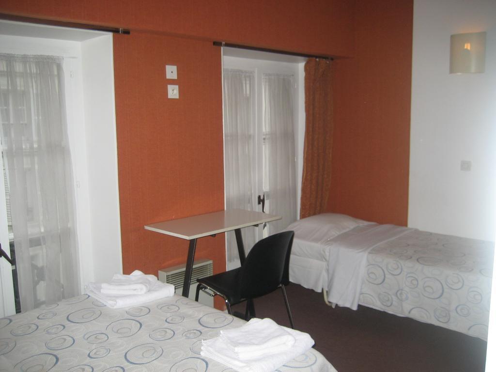 Hotel Meteore Paris Exterior foto